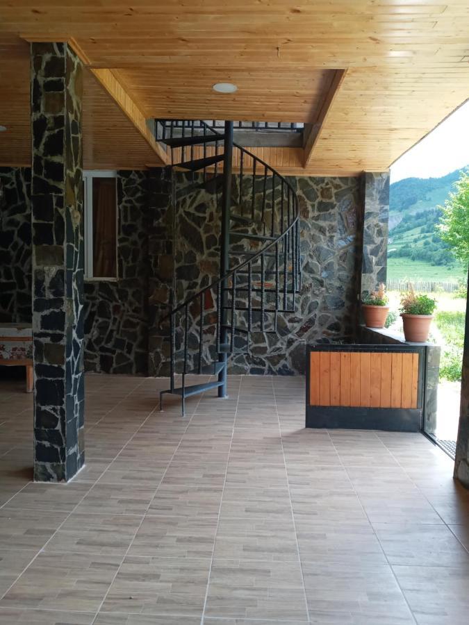 Guest House Tavaduri 메스티아 외부 사진