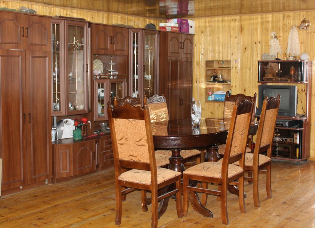 Guest House Tavaduri 메스티아 외부 사진