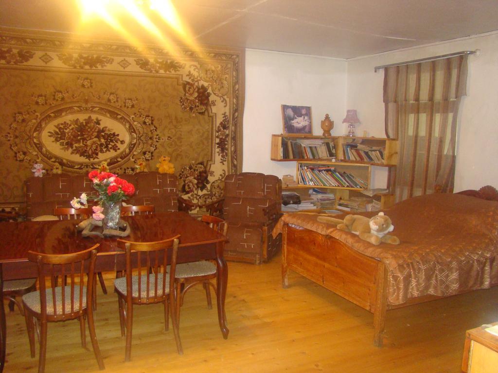 Guest House Tavaduri 메스티아 외부 사진