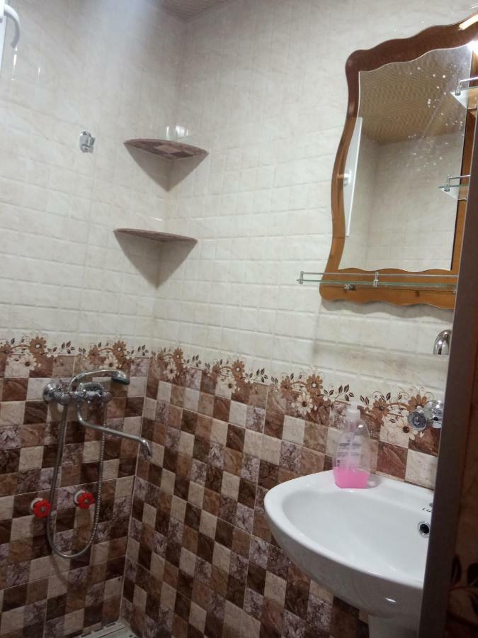 Guest House Tavaduri 메스티아 외부 사진